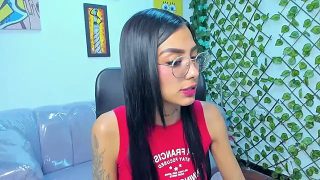KarlaSlutSkinny   online show from 4, 7, 2026