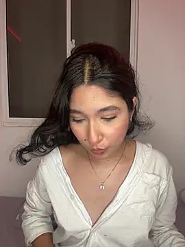 Snapshot of Ariasex_ chatting on 10, 10, 2025 Ariasex online show from 10, 10, 2025