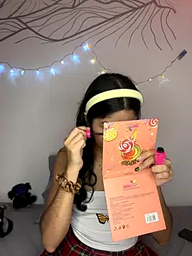 Snapshot of Ariasex_ chatting on 22, 10, 2025 Ariasex online show from 22, 10, 2025