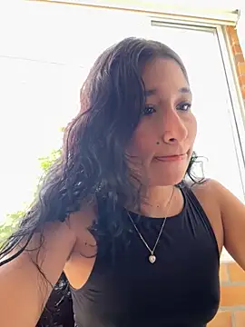 Snapshot of Ariasex_ chatting on 4, 11, 2025 Ariasex online show from 4, 11, 2025