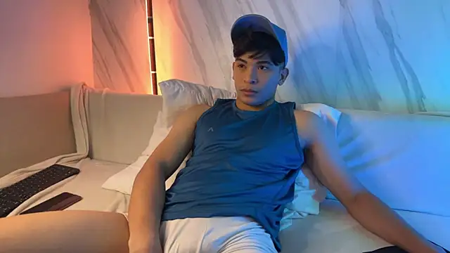 Snapshot of David_Nova chatting on 20, 12, 2025 David Nova online show from 20, 12, 2025