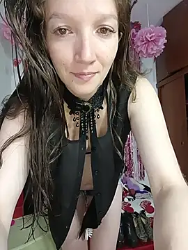 Lucy colee online show from 10, 2, 2026