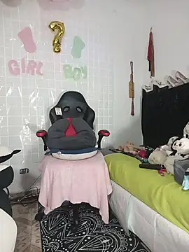 Lucy colee online show from 1, 4, 2026