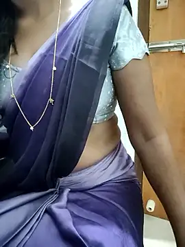 Snapshot of Tamilmallu-duskygirl03 chatting on 12, 1, 2026 Tamilmallu-duskygirl03 online show from 12, 1, 2026