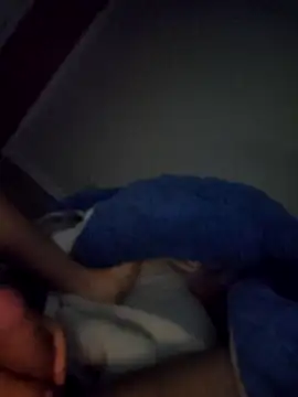 Snapshot of Pisthool chatting on 8, 10, 2025 Pisthool online show from 8, 10, 2025