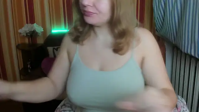 Snapshot of Passion-Blondy chatting on 16, 12, 2024 Passion-Blondy online show from 16, 12, 2024