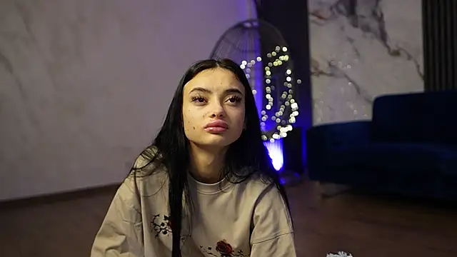 RachelRavee online show from 11, 1, 2026