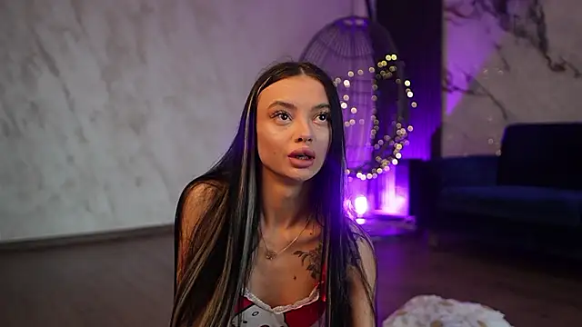 RachelRavee online show from 25, 2, 2026