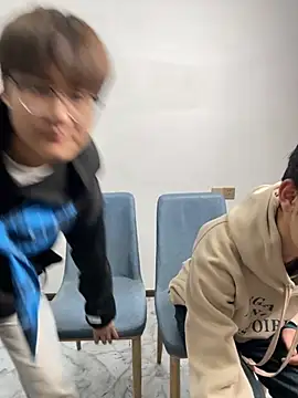 Snapshot of KK-cuteboy chatting on 7, 11, 2025 KK-cuteboy online show from 7, 11, 2025