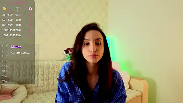 coochyy  online show from 12, 10, 2025