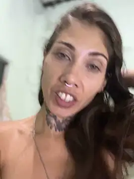 Snapshot of casalskunk chatting on 21, 10, 2025 casalskunk online show from 21, 10, 2025