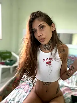 Snapshot of casalskunk chatting on 25, 10, 2025 casalskunk online show from 25, 10, 2025