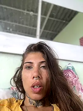 Snapshot of casalskunk chatting on 9, 11, 2025 casalskunk online show from 9, 11, 2025