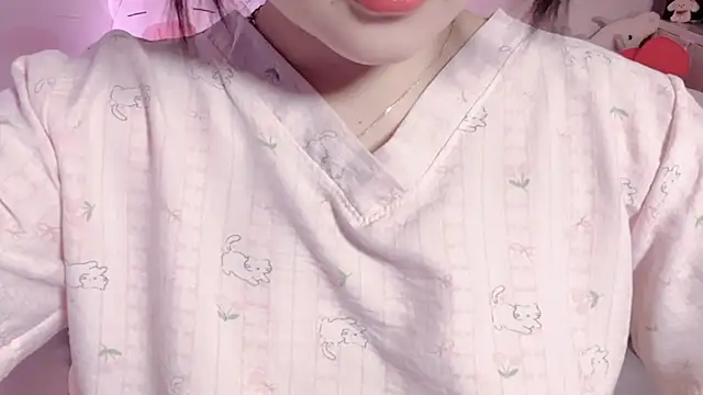 Snapshot of BeChinh_Lee chatting on 11, 5, 2026 BeChinh Lee online show from 11, 5, 2026