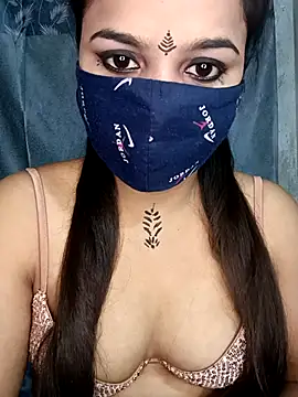 Snapshot of CUTE-567 chatting on 10, 11, 2025 CUTE-567 online show from 10, 11, 2025