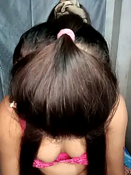 Snapshot of CUTE-567 chatting on 11, 11, 2025 CUTE-567 online show from 11, 11, 2025