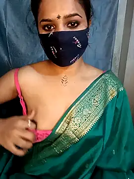 Snapshot of CUTE-567 chatting on 15, 11, 2025 CUTE-567 online show from 15, 11, 2025