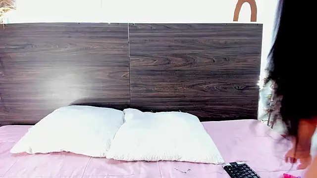 Brianna Maya online show from 21, 3, 2026