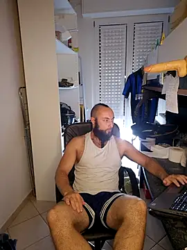 Snapshot of BeppeRagnar chatting on 10, 7, 2026 BeppeRagnar online show from 10, 7, 2026