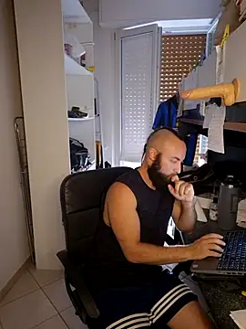 Snapshot of BeppeRagnar chatting on 13, 7, 2026 BeppeRagnar online show from 13, 7, 2026