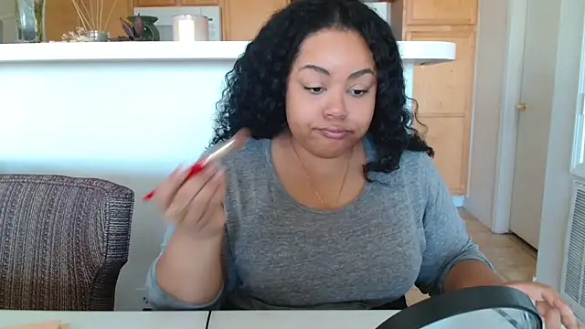 Snapshot of KalaniRose chatting on 16, 10, 2025 KalaniRose online show from 16, 10, 2025