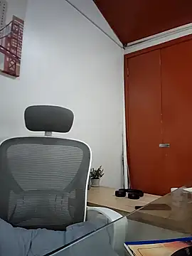 Snapshot of Nateskp_1 chatting on 31, 10, 2025 Nateskp 1 online show from 31, 10, 2025