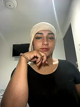 Snapshot of CelestSkyy chatting on 9, 10, 2025 CelestSkyy online show from 9, 10, 2025