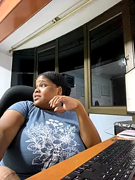 Snapshot of gabrielabrunette69 chatting on 16, 10, 2025 gabrielabrunette69 online show from 16, 10, 2025