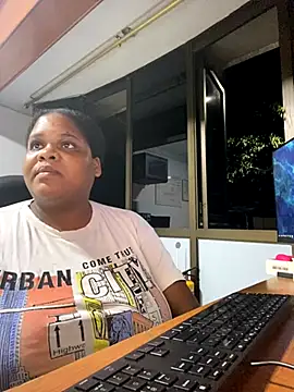 Snapshot of gabrielabrunette69 chatting on 23, 11, 2025 gabrielabrunette69 online show from 23, 11, 2025