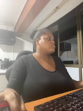 Snapshot of gabrielabrunette69 chatting on 4, 12, 2025 gabrielabrunette69 online show from 4, 12, 2025