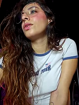 Meganthomson online show from 22, 2, 2026