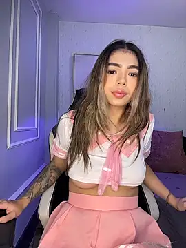 HoneyMollyX online show from 22, 10, 2025