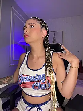 HoneyMollyX online show from 23, 11, 2025