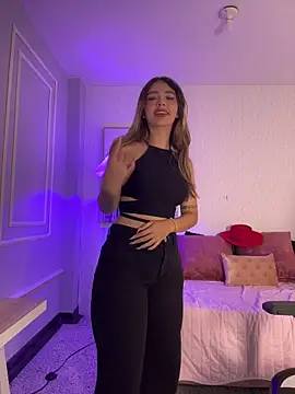 HoneyMollyX online show from 7, 1, 2026