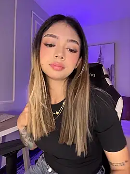 HoneyMollyX online show from 14, 4, 2026