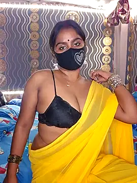 Snapshot of Sweet-Maddlina chatting on 20, 10, 2025 Sweet-Maddlina online show from 20, 10, 2025