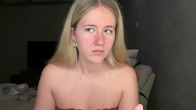 Snapshot of itssosierra chatting on 9, 7, 2026 itssosierra online show from 9, 7, 2026