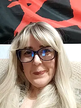 Amelialove42 online show from 10, 1, 2026