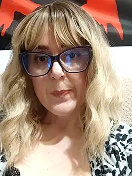 Amelialove42 online show from 1, 4, 2026