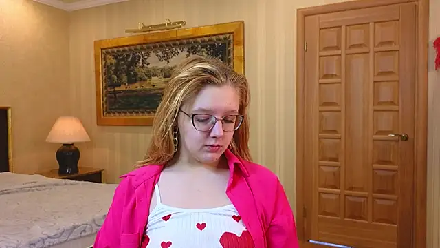 AlinaAldrete online show from 15, 11, 2025