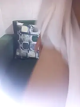 Snapshot of FATIFATIMOROC chatting on 6, 11, 2025 FATIFATIMOROC online show from 6, 11, 2025