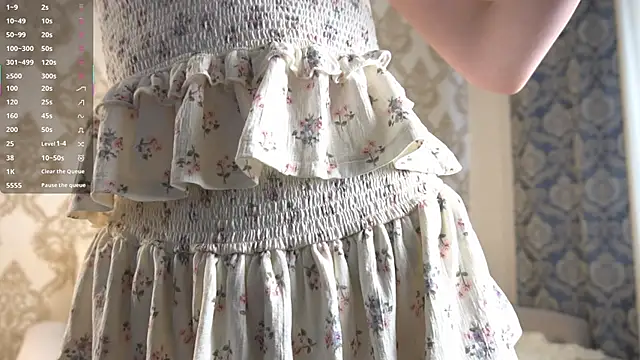 Snapshot of summer_flame chatting on 19, 10, 2025 summer flame online show from 19, 10, 2025