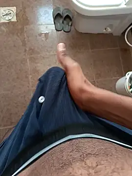 Snapshot of vi25vofgg chatting on 2, 12, 2025 vi25vofgg online show from 2, 12, 2025