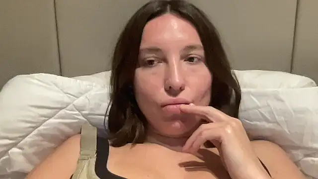 Snapshot of CArivora chatting on 20, 2, 2026 CArivora online show from 20, 2, 2026