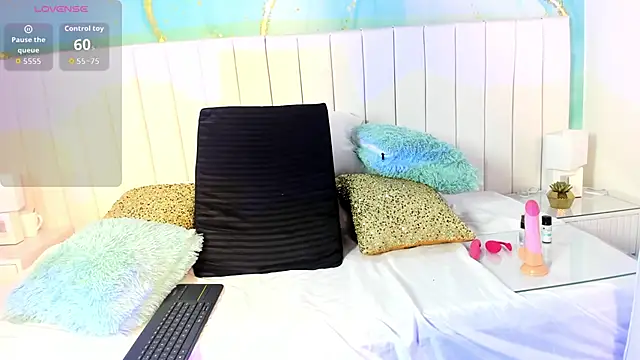 Snapshot of sexynoahxxx chatting on 20, 10, 2025 sexynoahxxx online show from 20, 10, 2025