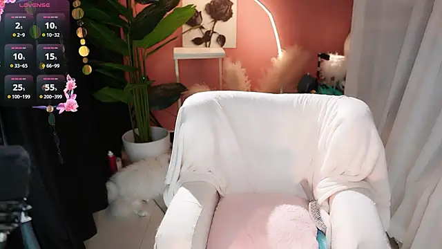 Snapshot of feifei1_L chatting on 24, 11, 2025 feifei1 L online show from 24, 11, 2025