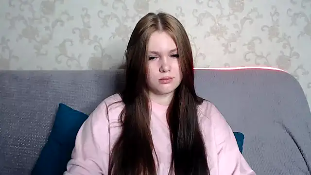 Snapshot of Musegirl chatting on 15, 11, 2025 Musegirl online show from 15, 11, 2025