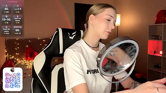 EvaPeace online show from 15, 2, 2026