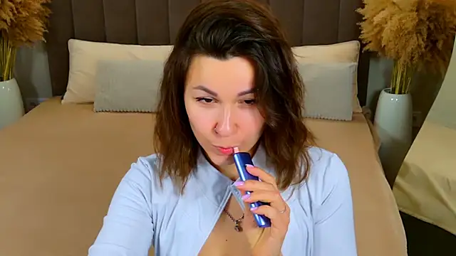 Snapshot of EdenSolis chatting on 14, 4, 2026 EdenSolis online show from 14, 4, 2026