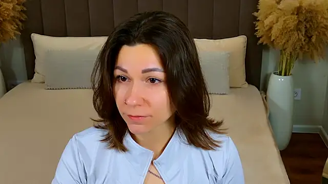 Snapshot of EdenSolis chatting on 16, 4, 2026 EdenSolis online show from 16, 4, 2026